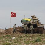 Turkki varoittaa kurditaistelijoita