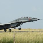 MiG-29K hävittäjä syöksyi maahan moottorin syttyessä tuleen koulutusmatkan aikana Goassa