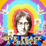 John Lennonin vihreät aurinkolasit huutokaupattiin 137 500 punnalla