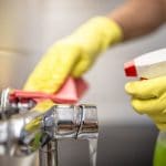 Työterveyslaitos ohjeistaa siivoukseen Covid-19-tartuntojen ehkäisemiseksi