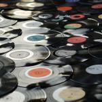 Vinyylilevyjen myynnit ohittivat cd-myynnin USA:ssa ensi kertaa sitten 1980-luvun