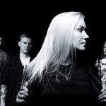 Helsinkiläinen melodista hard rockia soittava Jo Below julkaisi uuden singlen I Confess!
