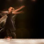 Täydenkuun Tanssit -festivaali / Full Moon Dance Festival: Alle viidentuhannen asukkaan Pyhäjärvelle saapuu tanssivieraita yhdeksästä eri maasta