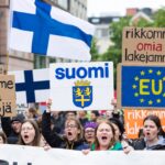 Suomi ja EU rikkovat omia sitovia aseviennin sääntöjään Ukrainan sodassa download